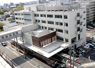 千鳥橋病院西館の写真