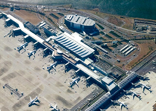 東京国際空港国際線旅客ターミナルビルの写真